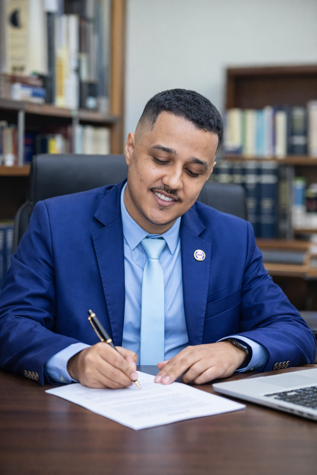 Advogado Paulo Junio